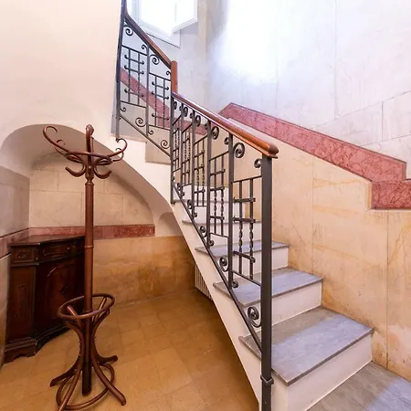 Apartment Mezzarancia *