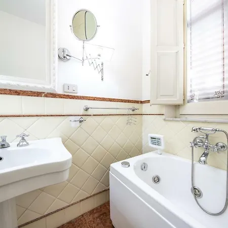 Apartment Mezzarancia *
