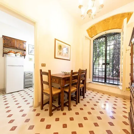 Mezzarancia Apartment *